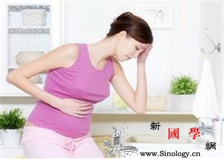 预产期呕吐怎么回事_孕吐-预产期-胃部-妊娠-