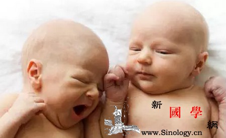 剖宫产和顺产的宝宝到底差在哪？_产儿-顺产-呼吸系统-分娩-