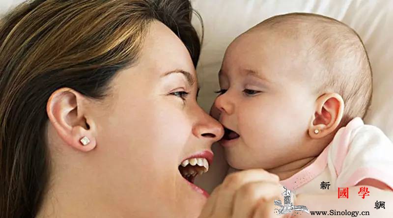 宝宝开启“咬人”模式如何对他说“不”才见效_长牙-爸妈-咬人-父母-