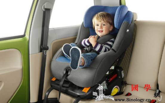 除了备上儿童安全座椅宝宝坐车妈妈还要特别注_车内-座椅-父母-儿童- ()