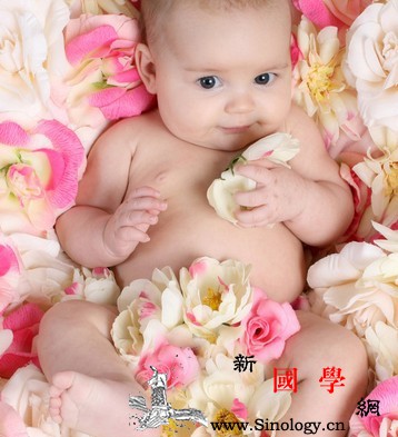 五个月宝宝食谱推荐_蛋黄-奶粉-再加-辅食-