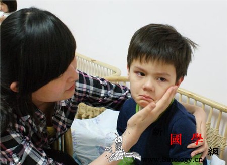 孩子无理取闹？ta只是孤立无援_输了-情绪-父母-妈妈-