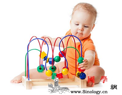 孩子看见玩具就要买怎么办？_出门-情绪-玩具-超市-