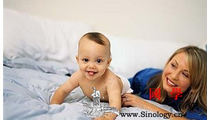 8个月孩子的早教游戏有哪些内容_扶栏-玩具-妈妈-宝宝-