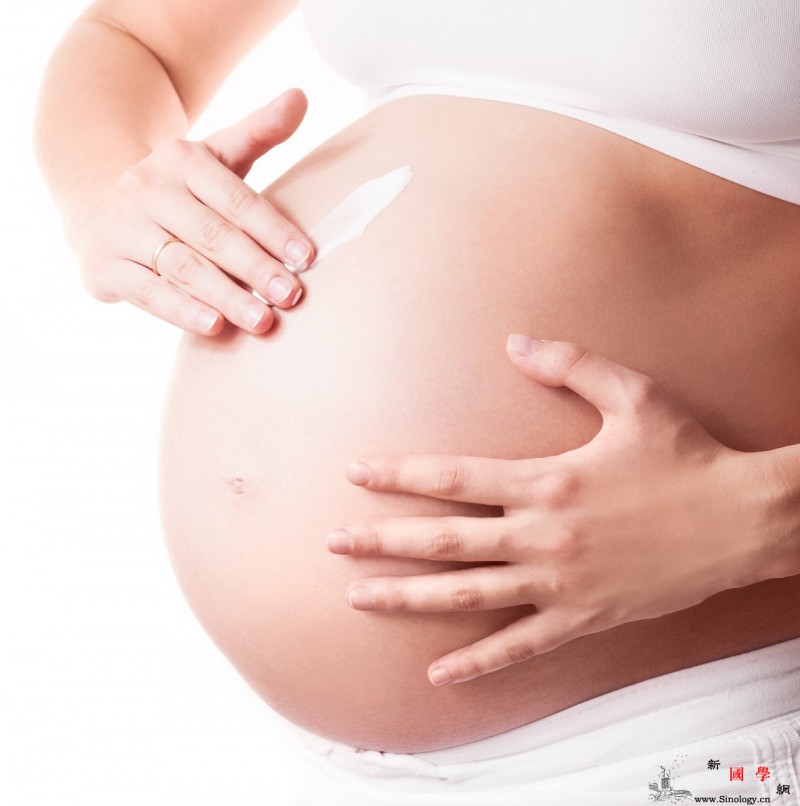孕期也可以和胎宝宝做互动小游戏噢_胎动-互动-胎教-胎儿-