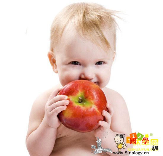 宝宝吃苹果常见问题_个月-维生素-软绵-辅食-