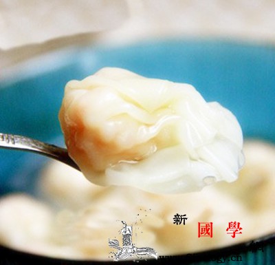 8个月宝宝辅食推荐：虾蓉小馄饨_蛋清-胡椒粉-虾仁-蛋白质-