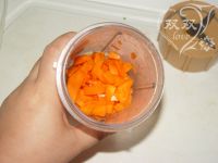 胡萝卜鸡蛋饼的做法_颗粒状-面糊-火腿-胡萝卜-