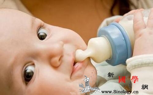 宝宝吐奶_奶头-喂奶-呕吐-吃奶-