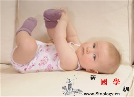 新生儿穿多大的袜子_尼龙袜-袜子-面料-挑选-