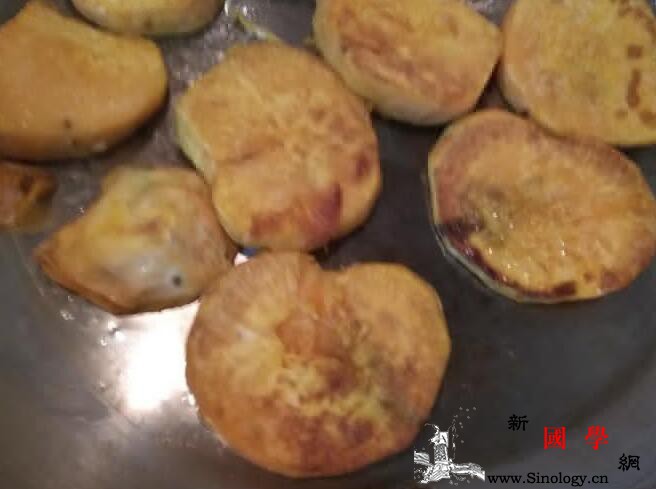奶油地瓜饼无负担的下午茶点心_麦芽糖-奶油-融化-平底锅-