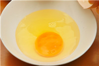 金包银蛋炒饭的做法这么做分分钟做出美味蛋炒_饭粒-调味料-包银-鸡蛋-