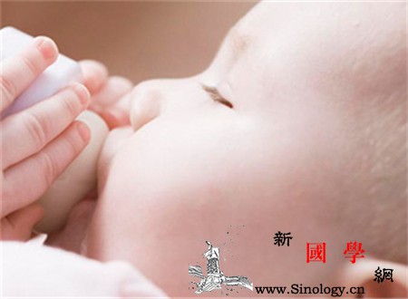 新生儿吃奶睡着了还用拍嗝吗_打嗝-睡着了-还用-配方-