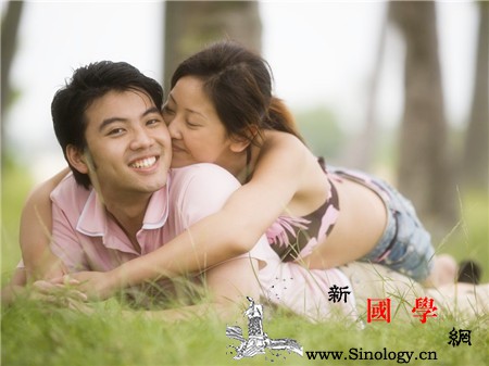 男人最渴望吻哪里女不可不知_唇齿-胸膛-嘴唇-敏感-两性知识