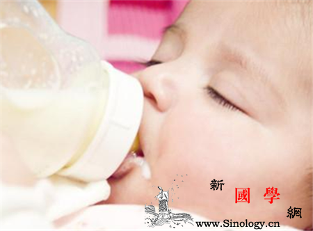 新生儿吃奶粉多久喂一次_奶水-排便-喂奶-奶粉-