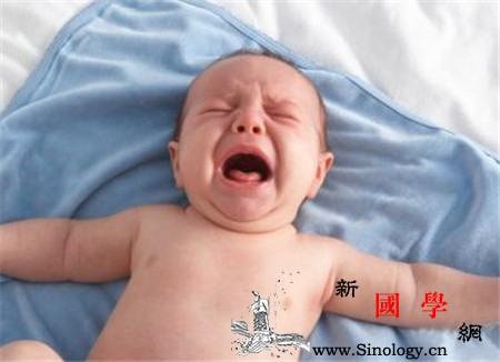 新生儿吃奶从鼻子流出来是为什么_喂奶-喂养-流出来-消化不良-