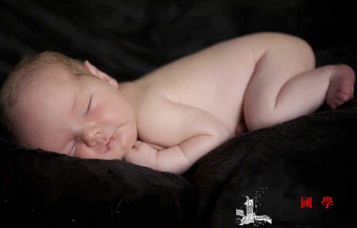 婴幼儿睡眠不足会导致肥胖_肥胖症-婴幼儿-怪兽-肥胖-