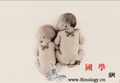 新生宝宝的成长发育_婴儿-皮肤-孩子-吸吮-