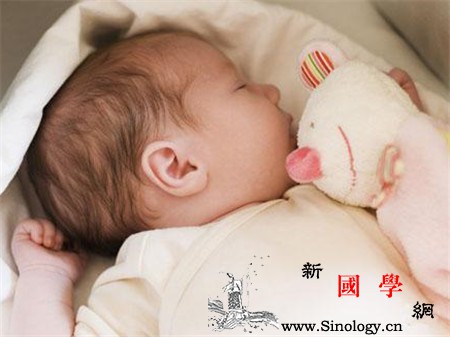 新生儿睡觉放音乐好吗_柴可夫斯基-摇篮曲-睡觉-宝宝-