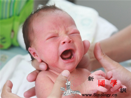 新生儿能听见声音吗_吸吮-最喜欢-音调-听力-