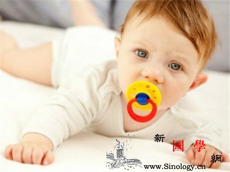 安抚奶嘴适合多大的宝宝_吸吮-奶嘴-母乳喂养-适合-