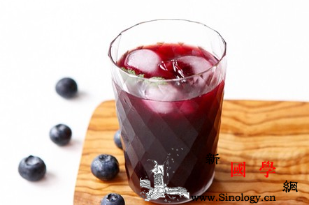 蓝莓可以做什么饮料好喝又诱人的蓝莓饮品_蓝莓-倒入-适量-搅拌-