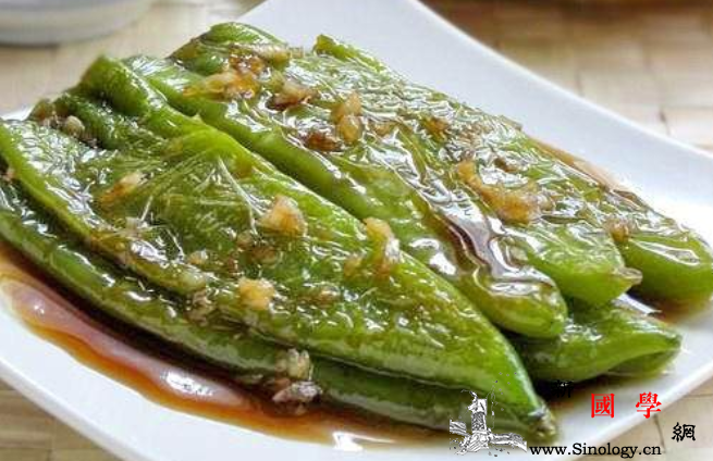 青椒可以做什么菜能勾魂的香辣美食_汤勺-青椒-倒入-均匀-
