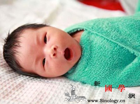 新生儿室温应保持多少度_室温-尿布-湿度-温度-