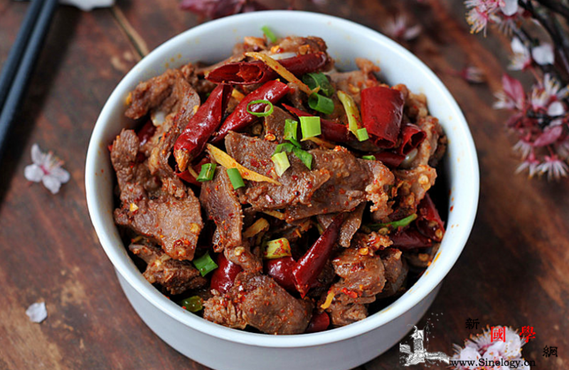 猪舌头家常怎么炒好吃美味简单做法家家必备_料酒-家常-舌头-菜油-