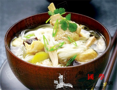 龙须面怎么做好吃_鸡腿-肉片-酸菜-怎么做-