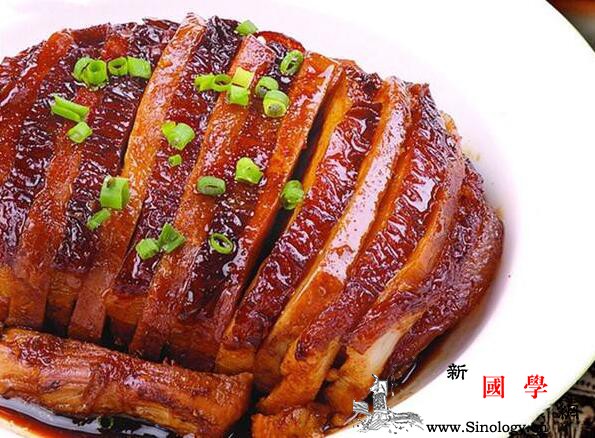 芋头扣肉怎么做肥而不腻相得益彰的超好吃做法_肉皮-扣肉-芋头-怎么做-