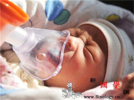新生儿吸入性肺炎怎么导致的_漾奶-羊水-喂奶-呼吸道-