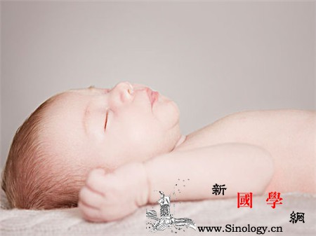 新生儿能开空调睡觉吗_脐带-戚友-温度-睡觉-