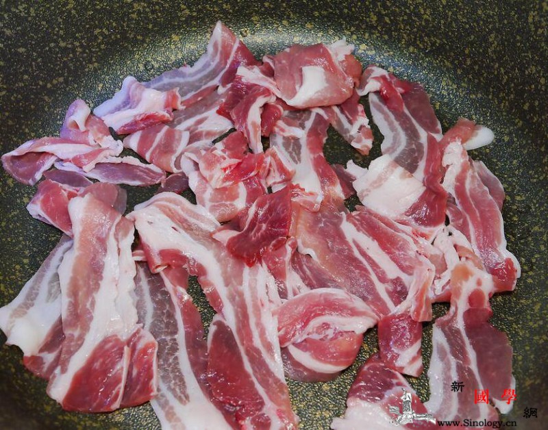 蜜汁肉片的做法新手也能轻松应对的美味料理_肉片-蜜汁-熟透-倒入-