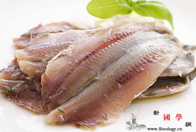 秋天儿童吃什么菜好_生粉-猪血-鲈鱼-吃什么-