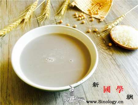 白芝麻怎样吃最营养_汤团-收口-豆沙-倒入-