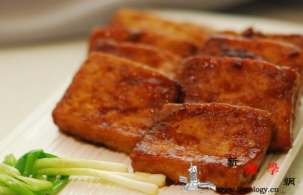 豆腐怎么煎好吃软嫩香甜回味无穷的煎豆腐做法_葱花-金黄-豆腐-调成-
