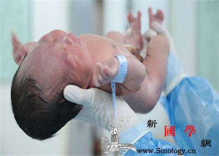 羊水浑浊是不是快生了产前先兆要认清_羊水-临产-产前-浑浊-