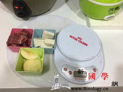 牛肉丸怎么做给宝宝吃_电锅-丸子-牛肉-豆腐-