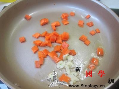 胡萝卜玉米粒炒肉的做法好看又好吃的下饭料理_红萝卜-玉米-盐巴-主料-