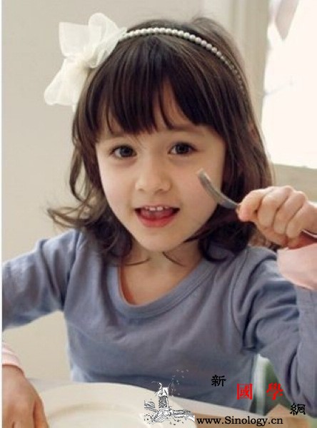 宝宝“汤泡饭”的4大弊病_泡饭-唾液-弊病-咀嚼-