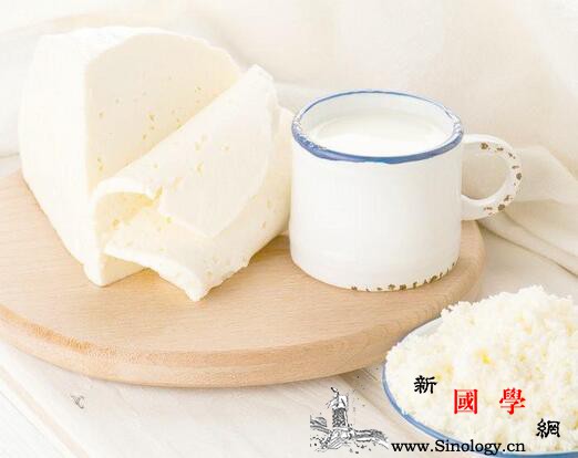 三岁小孩吃什么能长高_生长发育-骨骼-吃什么-刷牙-