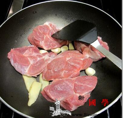 蜜汁烧肉的做法甜而不腻的红烧肉_调味料-绍兴酒-蕃茄酱-梅花-