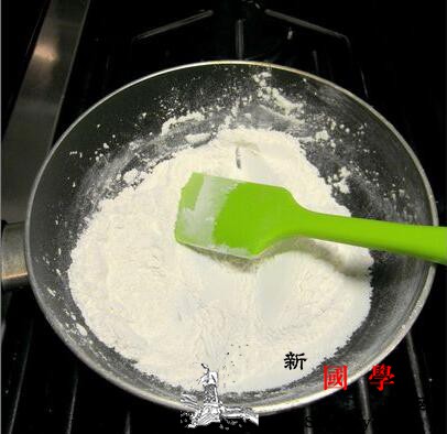 棉花糖版牛轧糖的做法(无奶版)_果干-熄火-糯米-搅拌-