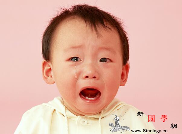 孩子爱哭闹是缺什么_长牙-刺激物-哭闹-微量元素-