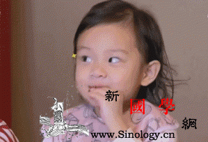 总觉得宝宝吃不胖？对照WHO的身高体重图来评_身高-妈妈-宝宝-孩子-