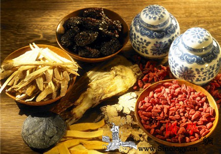 月子生化汤的做法_川芎-慢火-桃仁-米酒-