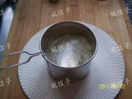 玫瑰云腿月饼_滚圆-拌匀-红糖-蛋黄-