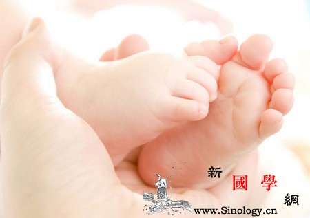 新手父母需要准备什么？孩子的必备品都有哪些呢_奶粉-玩具-塑料-宝宝-