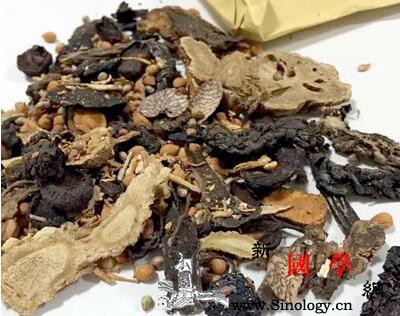 过敏性紫癜如何治疗_犀角-紫草-紫癜-连翘-